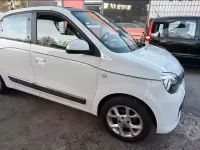 Usado Renault Twingo SE 69 HP (50 kW) 2015 Branco Citadino