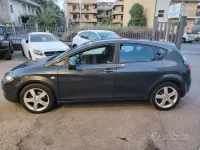Usata Seat Leon Stylance 105 CV (77 kW) 2008 Grigio Utilitaria