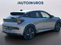 Usata Lancia Ypsilon 101 CV (74 kW) 2024 Vernice grigio granito Utilitaria