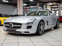 Usata Mercedes SLS AMG Exclusive 571 CV (419 kW) 2010 Argento iridium Coupé