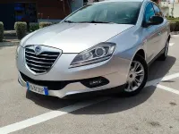 Usata Lancia Delta Silver 120 CV (88 kW) 2010 Grigio Utilitaria