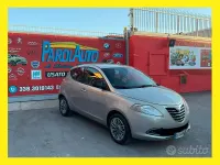 Usata Lancia Ypsilon Platinum 95 CV (69 kW) 2011 Grigio Utilitaria