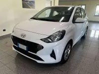 Usata Hyundai i10 67 CV (49 kW) 2023 Bianco Utilitaria