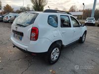 Usata Dacia Duster Lauréate 110 CV (80 kW) 2012 Bianco Station wagon