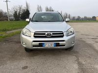 Usata Toyota RAV4 Luxury 177 CV (130 kW) 2008 Grigio SUV