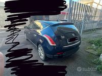 Usata Lancia Delta 120 CV (88 kW) 2011 Blu Utilitaria