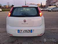 Usata Fiat Punto 77 CV (56 kW) 2015 Bianco Utilitaria