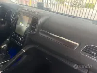 Usata Renault Koleos 150 CV (110 kW) 2019 Grigio SUV