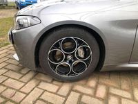 Usata Alfa Romeo Giulia Business Launch Edition 150 CV (110 kW) 2017 Grigio Berlina