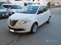 Usata Lancia Ypsilon Gold 69 CV (50 kW) 2012 Bianco Utilitaria