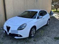 Usata Alfa Romeo Giulietta Super 120 CV (88 kW) 2019 Bianco Utilitaria
