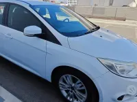 Usata Ford Focus 115 CV (84 kW) 2011 Bianco Berlina