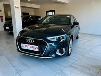 Begagnad Audi A3 Advanced 150 HK (110 kW) 2021 Grå Sedan