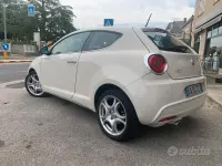 Usata Alfa Romeo MiTo 105 CV (77 kW) 2010 Bianco Utilitaria