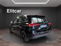Usata Mercedes B180 136 CV (100 kW) 2021 Nero Utilitaria