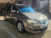Usata VW Touran 105 CV (77 kW) 2009 Grigio Monovolume