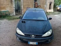 Usata Peugeot 206 88 CV (64 kW) 2003 Nero Berlina