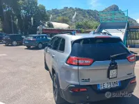 Usata Jeep Cherokee Night Eagle 185 CV (136 kW) 2016 Grigio SUV