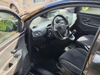Usata Lancia Ypsilon 69 CV (50 kW) 2014 Nero Utilitaria