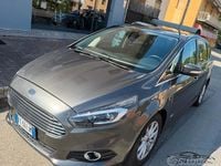Usata Ford S-MAX Vignale 150 CV (110 kW) 2016 Grigio Monovolume