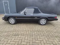 Usata Alfa Romeo Spider 117 CV (86 kW) 1988 Nero Cabrio