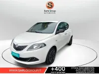 Usata Lancia Ypsilon Gold 69 CV (50 kW) 2022 Argento Utilitaria