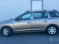 Usata Dacia Logan MCV Lauréate 75 CV (55 kW) 2015 Marrone Station wagon