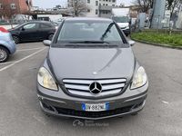 Usata Mercedes B180 Chrome 109 CV (80 kW) 2008 Grigio Monovolume