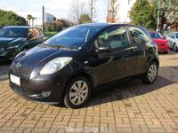 usata Toyota Yaris 1.3 3 porte 87cv (PER COMMERCIANTI)