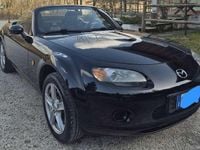 Usata Mazda MX5 126 CV (92 kW) 2006 Cabrio