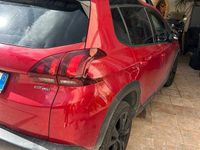 Usata Peugeot 2008 GT-line 102 CV (75 kW) 2019 Rosso SUV