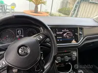 Usata VW T-Roc 116 CV (85 kW) 2019 Nero SUV
