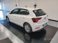 Usata VW Polo Life 95 CV (69 kW) 2022 Bianco Utilitaria