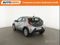 Usata Toyota Aygo X Active 72 CV (52 kW) 2023 Grigio SUV