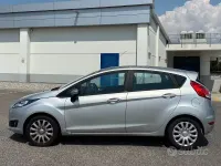 Usata Ford Fiesta Titanium 75 CV (55 kW) 2017 Grigio Utilitaria