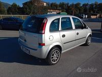 Usata Opel Meriva Cosmo 75 CV (55 kW) 2004 Grigio Monovolume
