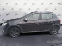 Usata Dacia Sandero 90 CV (66 kW) 2017 Nero Berlina