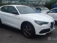 Nuova Alfa Romeo Stelvio Sprint 160 CV (117 kW) 2026 Bianco SUV
