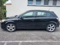 Usata Opel Astra 150 CV (110 kW) 2006 Nero Berlina