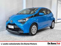 Usata Toyota Aygo Business Edition 72 CV (52 kW) 2019 Azzurro Utilitaria