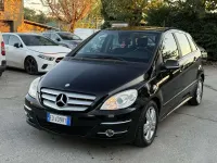 Usata Mercedes B180 Premium 109 CV (80 kW) 2011 Other Utilitaria