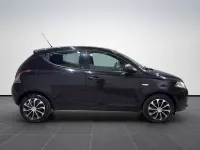 Usata Lancia Ypsilon Silver 69 CV (50 kW) 2018 Nero Utilitaria