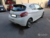 Usata Peugeot 208 GTi 200 CV (147 kW) 2014 Bianco Utilitaria