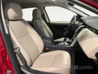 Usata Land Rover Discovery Sport SE 163 CV (119 kW) 2022 Rosso SUV