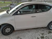 usata Lancia Ypsilon 1.2 69 CV 5 porte GPL Ecochic Gold