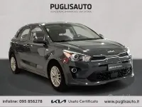 Usata Kia Rio Style 100 CV (73 kW) 2022 Grigio Berlina