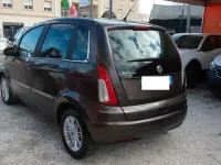 Usata Lancia Musa Gold 95 CV (69 kW) 2012 Grigio Monovolume