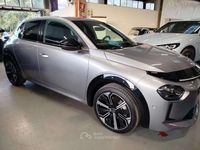 Usata Lancia Ypsilon 101 CV (74 kW) 2025 Grigio Utilitaria