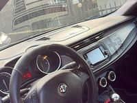 Usata Alfa Romeo Giulietta 105 CV (77 kW) 2013 Grigio Utilitaria