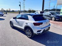 Usata VW T-Roc Advance 150 CV (110 kW) 2018 Bianco SUV
